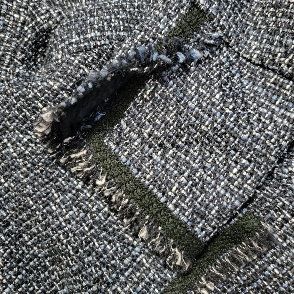 𝅺ELIE Tahari Tweed Fringe Wool Blend Jacket Black and White - Picture 9 of 9